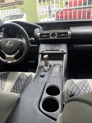 Lexus IS 2015 Gray