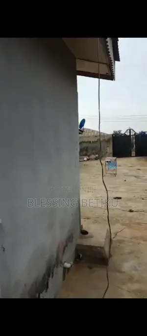 3bdrm Bungalow in Akirishore, Ado-Odo/Ota for sale