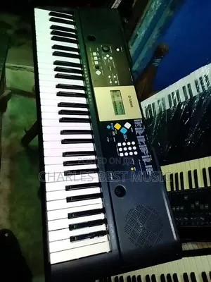Yamaha Keyboard London Using