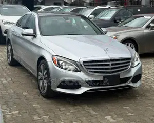 Mercedes-Benz C300 Luxury 4Matic Sedan AWD (2.0L 4cyl 7A) 2016 Silver