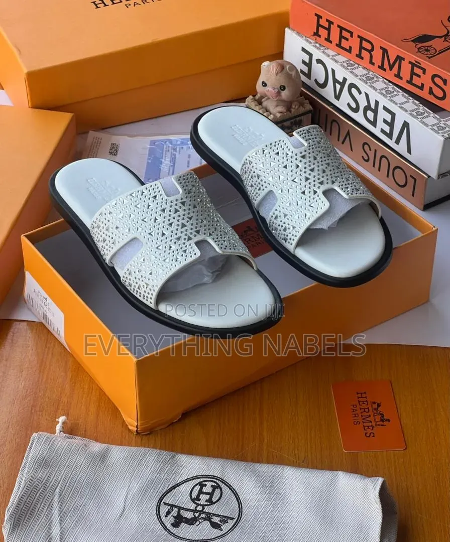 Hermes Stoned Solid Slippers
