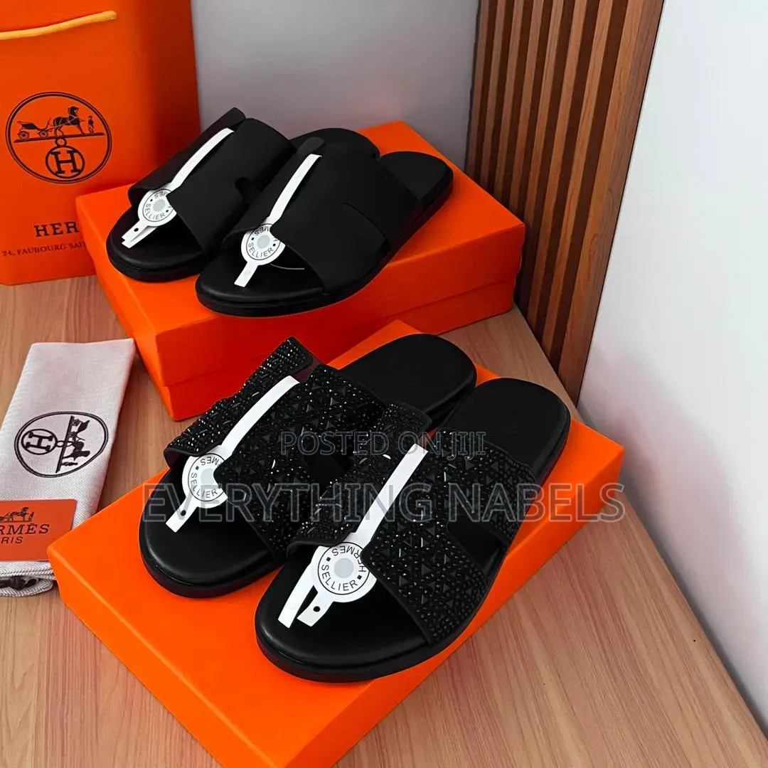 Hermes Stoned Solid Slippers