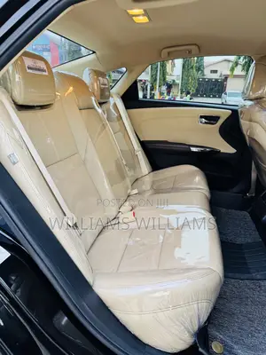Toyota Avalon 2016 Black