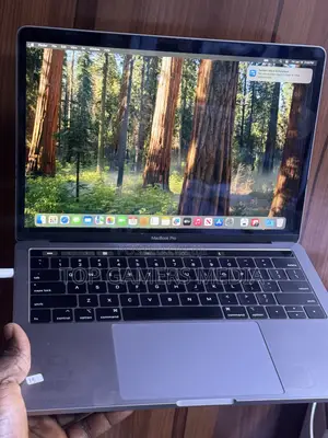 Laptop Apple MacBook Pro 2018 8GB Intel Core i5 SSD 256GB