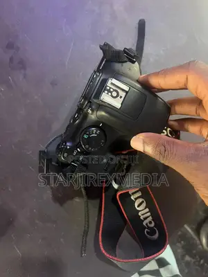 Canon 1300d