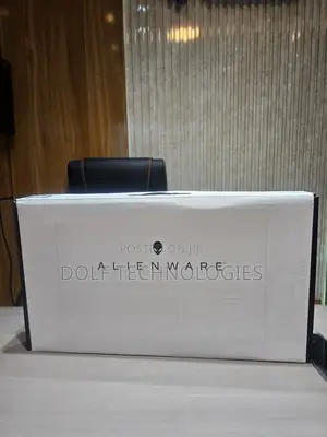 Laptop Alienware M16 R2 24GB Intel Core Ultra 7 SSD 1T