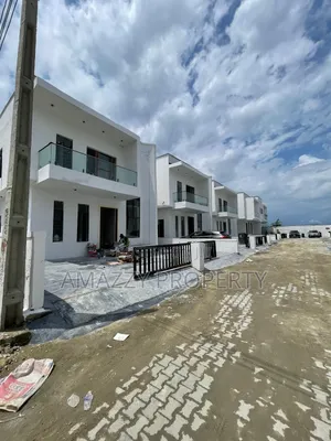 4bdrm Duplex in Sangotedo for sale
