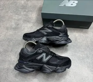 New Balance Nb9060