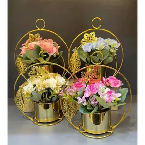 Tabletop Golf Stand With Colourful Flowers