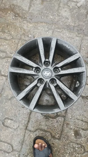Hyundai Elentra 16 Rim 2012/13 Follow Come