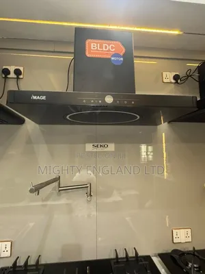 Quality Kitchen Range Hood With a Black Tempered Glass Touch Panel