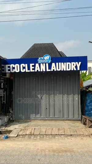 Shop Container