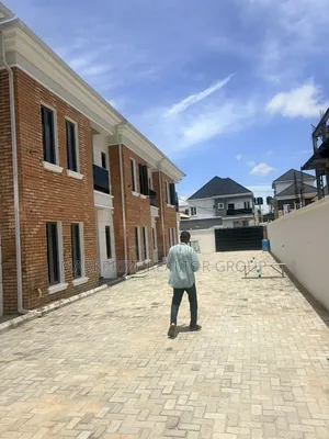 3bdrm Duplex in Orchid Lekki Lagos for sale