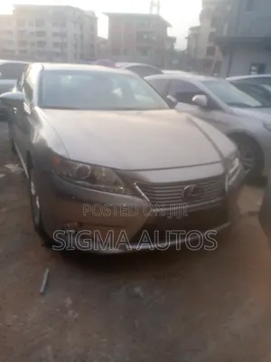Lexus ES 2017 Silver