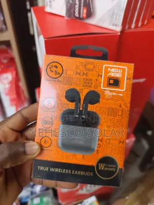 Long Battery Life True Wireless Earbuds