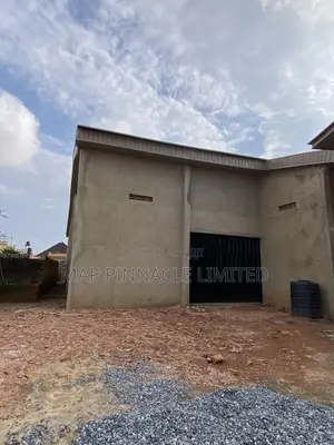 800sqm Warehouse on Akala Express