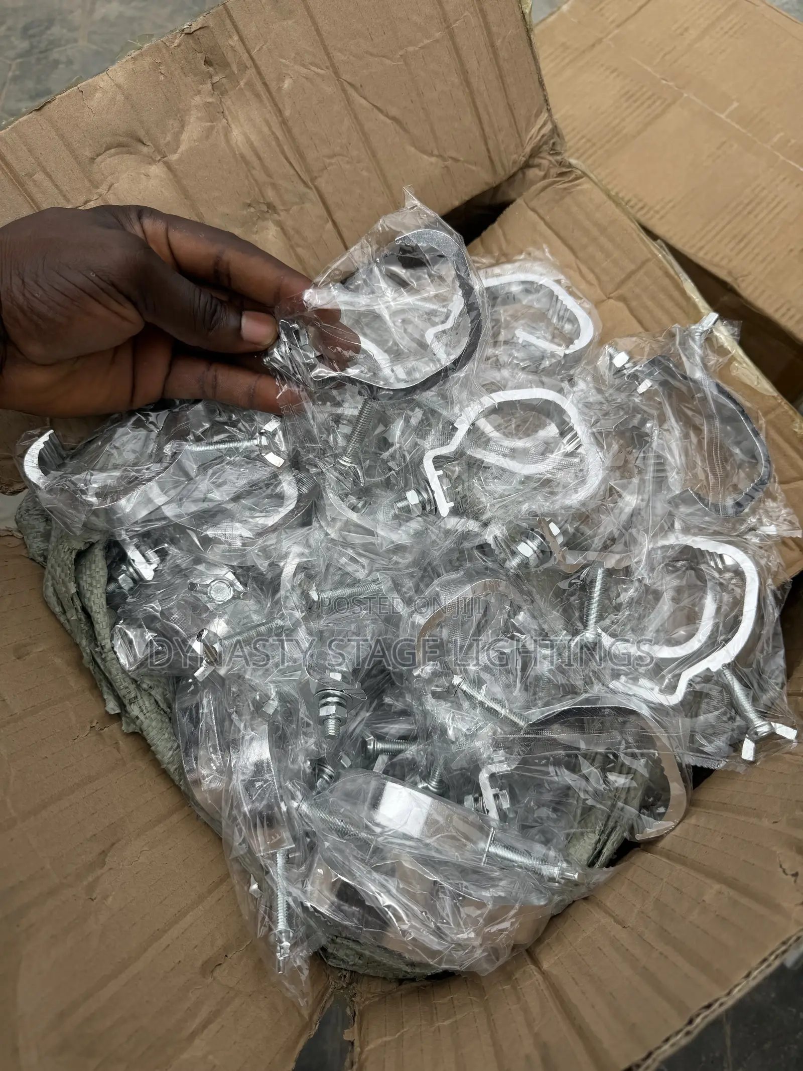 G-Clamp Light Hanger
