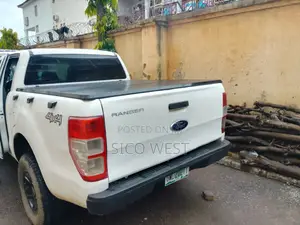 Ford Ranger Booth Cover