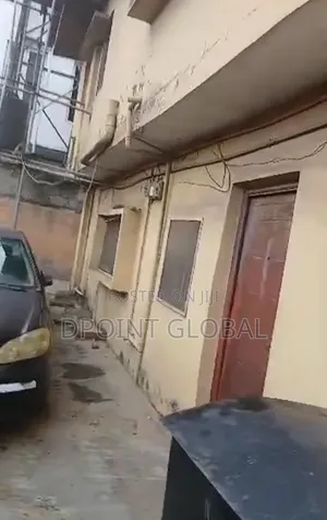 7bdrm Block of Flats in Not Estate, Dopemu for sale