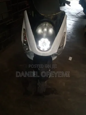 SYM Joymax 2011 White