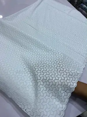 Swiss Universal Lace