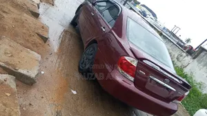 Toyota Camry LE 4dr Sedan (2.4L 4cyl 5A) 2005 Red