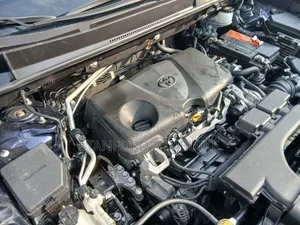Toyota RAV4 2020 Blue
