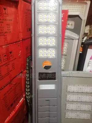 500w Putian Industrial Solar Streetlight