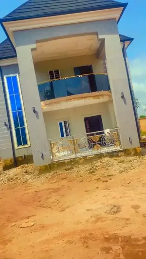 Tinted Frameless Glass Staircase and Balcony Railing