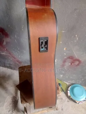 Uk Used Semi Acoustic Guitar