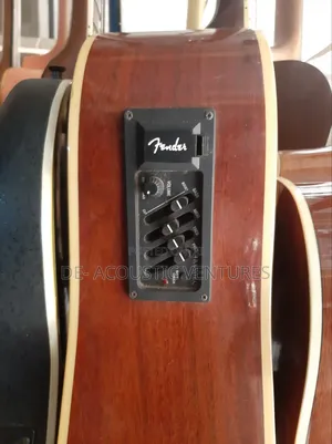 Fender Curved Semi Acoustic Guitar