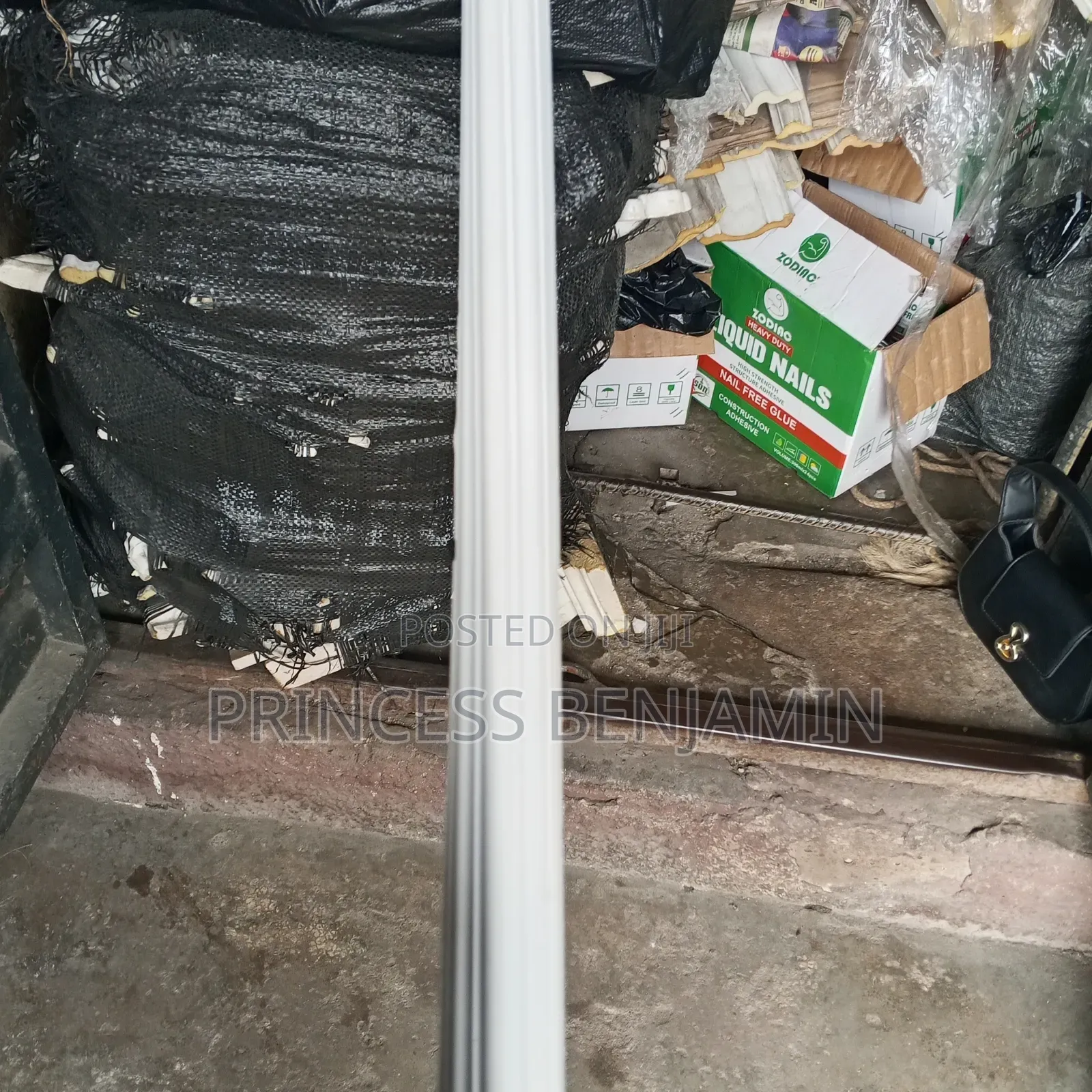 Angle Cornice