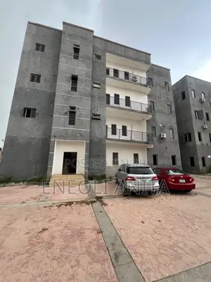 3bdrm Block of Flats in Mabushi for sale