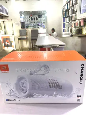 JBL Charge 6