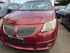 Pontiac Vibe AWD 2006 Red