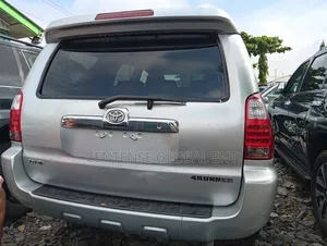 Toyota 4-Runner 2008 Silver