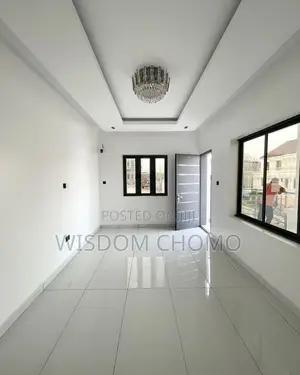 Perfect Painting and Screeding /Wallpaper Installation