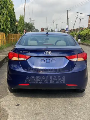 Hyundai Elantra 2011 Blue
