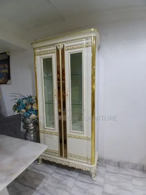 Single Standing Bar