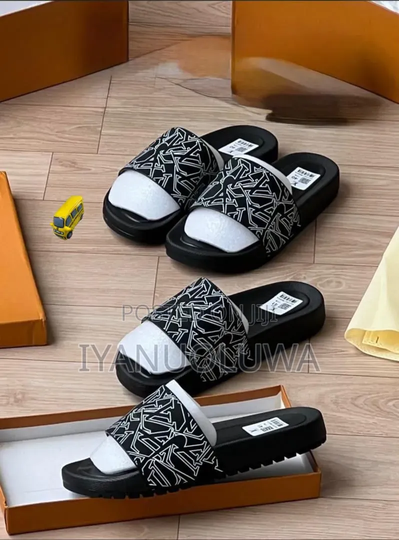 Louis Vuitton Slide