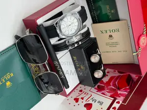 Exclusive Rolex Skydweller Rubber Masculine Set