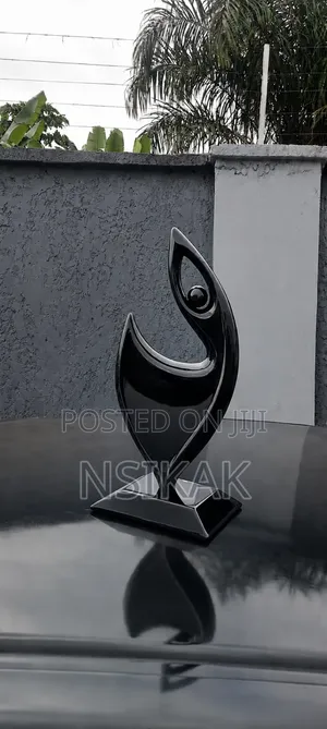 Tv Console Decor