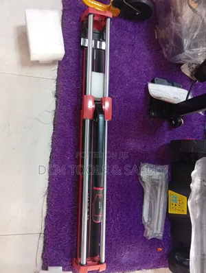 Yato 1200mm X 1200mm Tiles Cutter