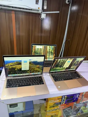 Laptop Apple MacBook Air 2020 8GB Intel Core i3 SSD 256GB