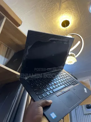Laptop 8GB Intel Core i5 SSD 256GB