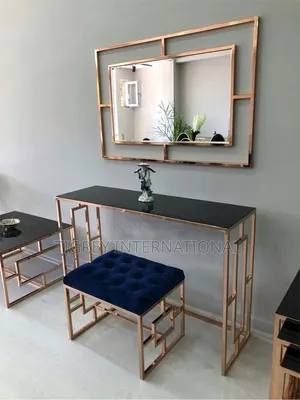 Table Console Mirror