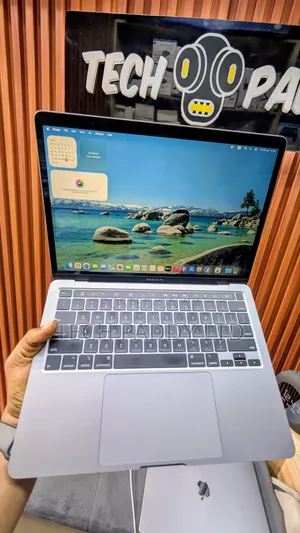 Laptop Apple MacBook Pro 2020 16GB Intel Core i5 SSD 500GB