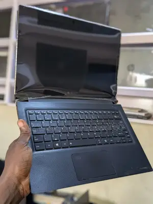 New Laptop Toshiba 8GB Intel Core i5 SSD 128GB