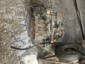 Toyota Camry Gearbox 2.4 (4 Cylinder )