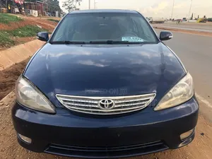 Toyota Camry 2005 Blue